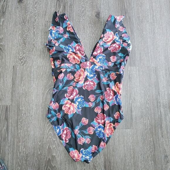 Modcloth Black Floral Kelsie One-Piece Swimsuit Vacation Beach  Plus Size XL - Picture 8 of 11